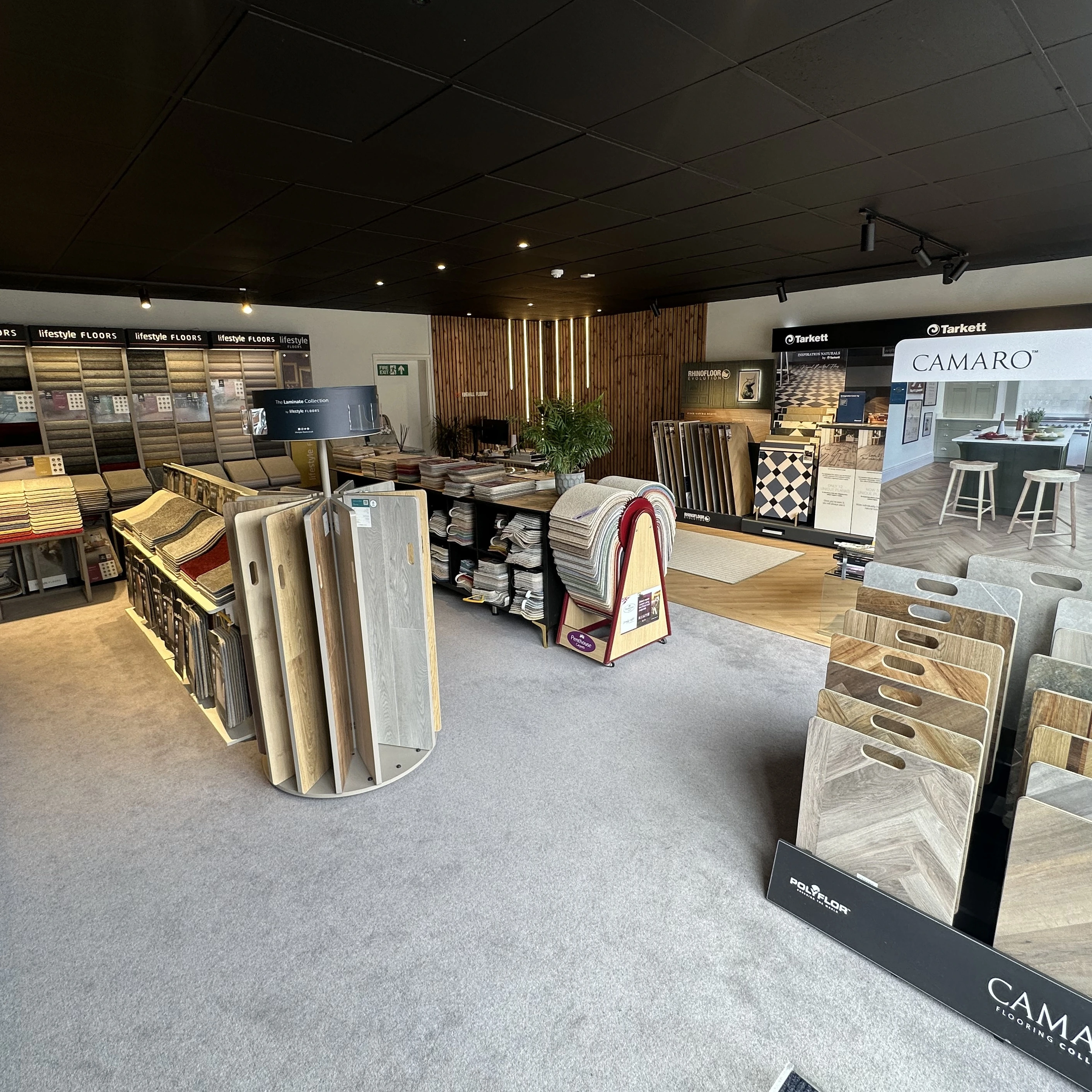 King Hall Flooring Specialists in Nottingham displaying carpet and flooring options